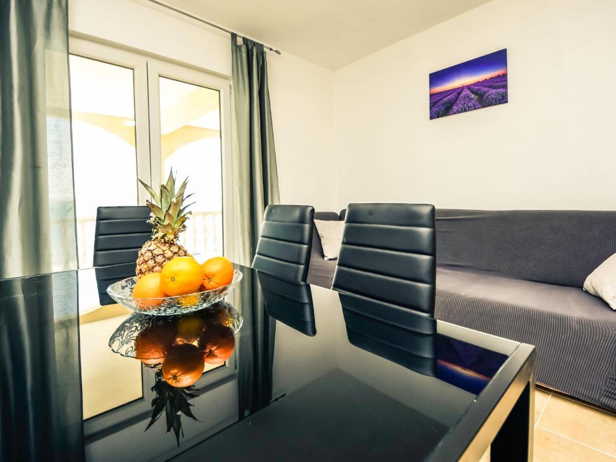 Holiday Home Marijana By Interhome Масленица Екстер'єр фото